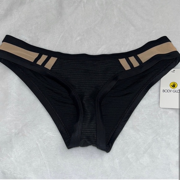 Body Glove Two Piece Bikini Set - Picture 3 of 4